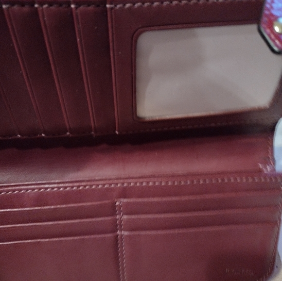 Coach Wallet - Picture 4 of 7